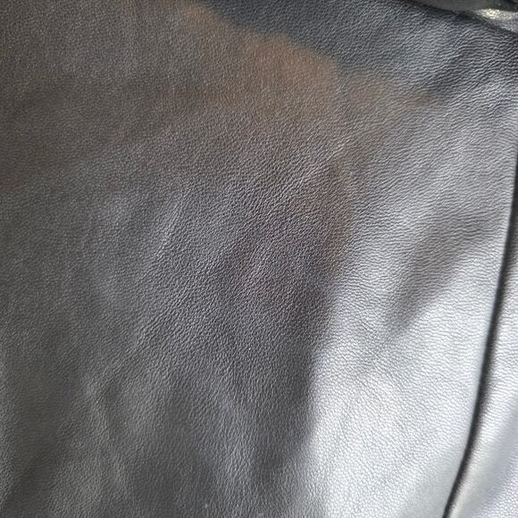 Black Faux leather Sm Fur collars n sleeve accent. Croptop. Big Buttons. Stylish - Picture 13 of 13